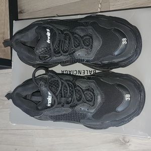Balenciaga Triple S